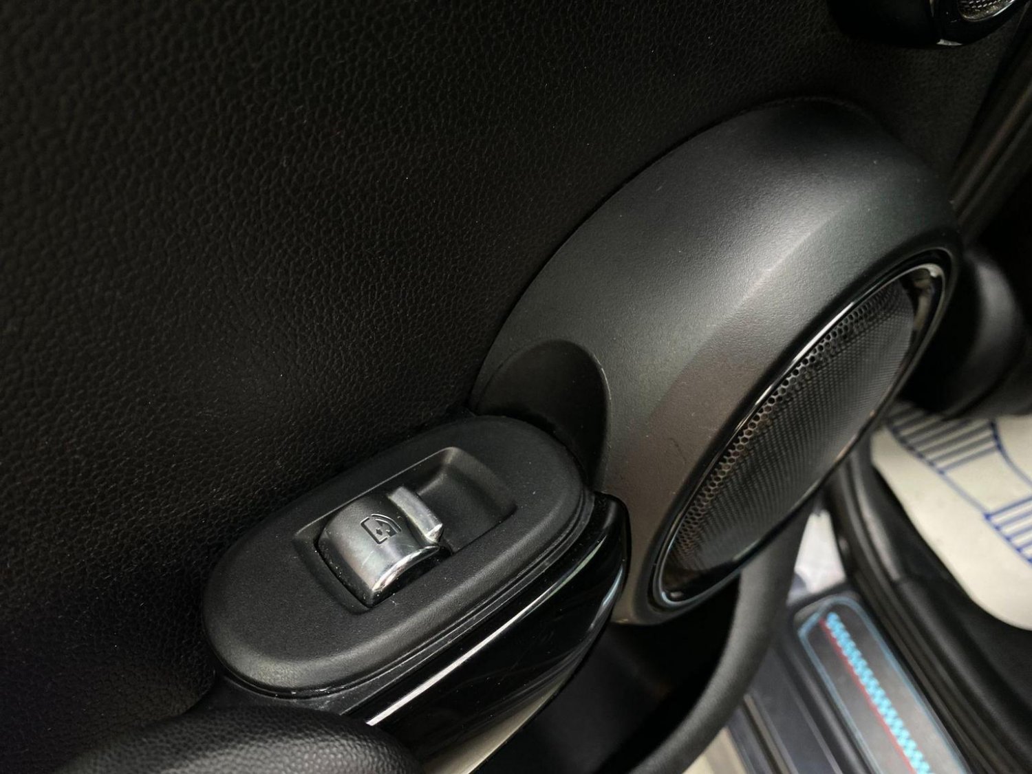 Used MINI Hatch 2019 for sale - 76744265: Photo 33