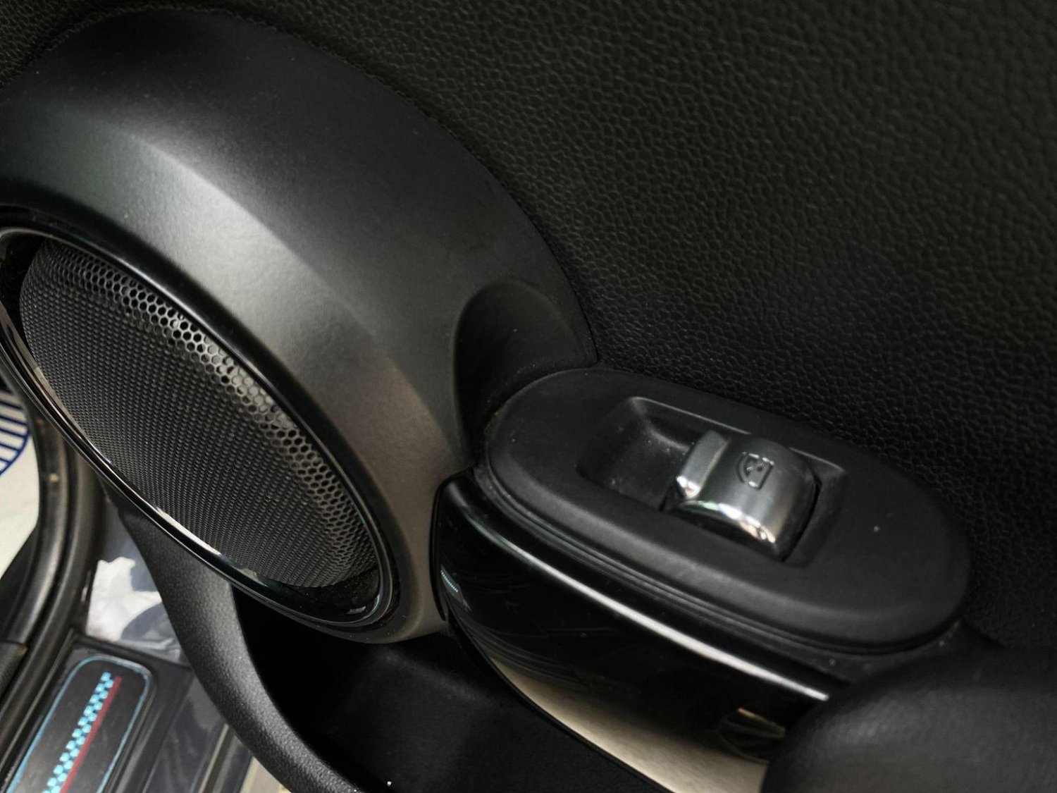 Used MINI Hatch 2019 for sale - 76744265: Photo 39