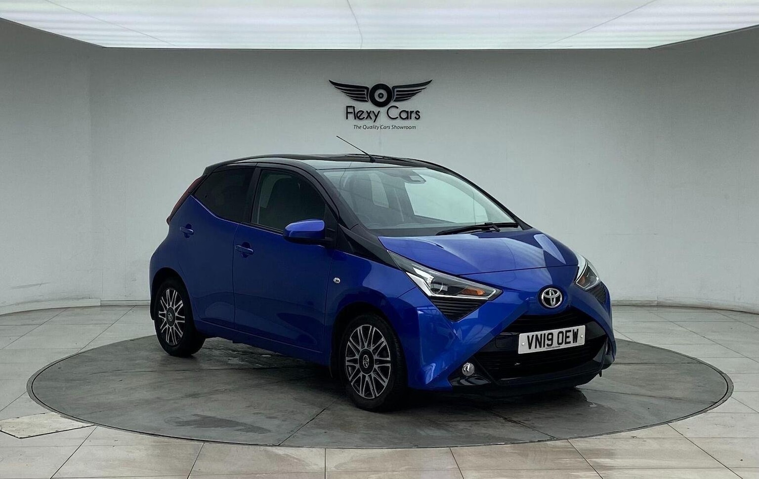 Used Toyota AYGO 2019 for sale - 76744195: Photo 1