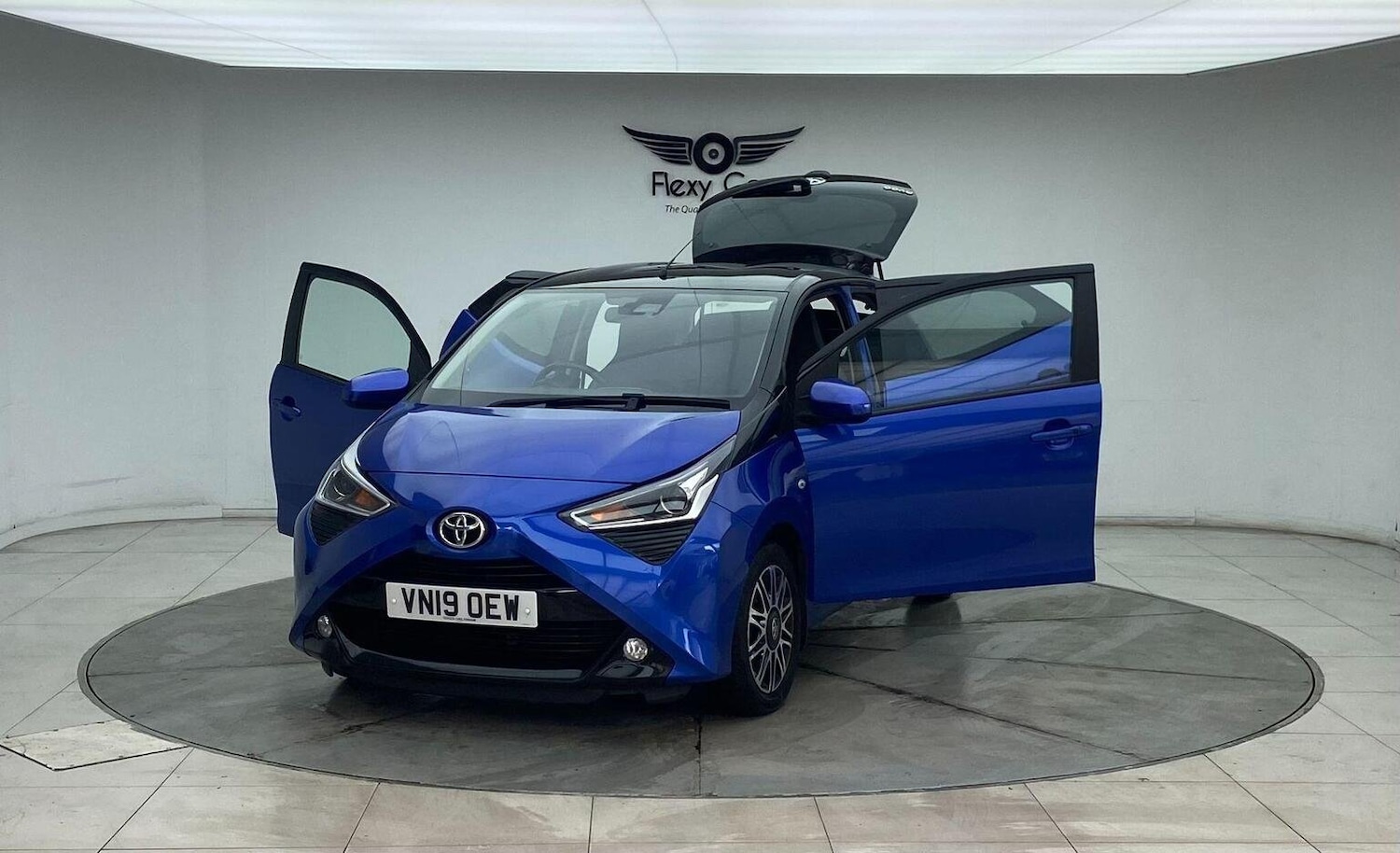 Used Toyota AYGO 2019 for sale - 76744195: Photo 11