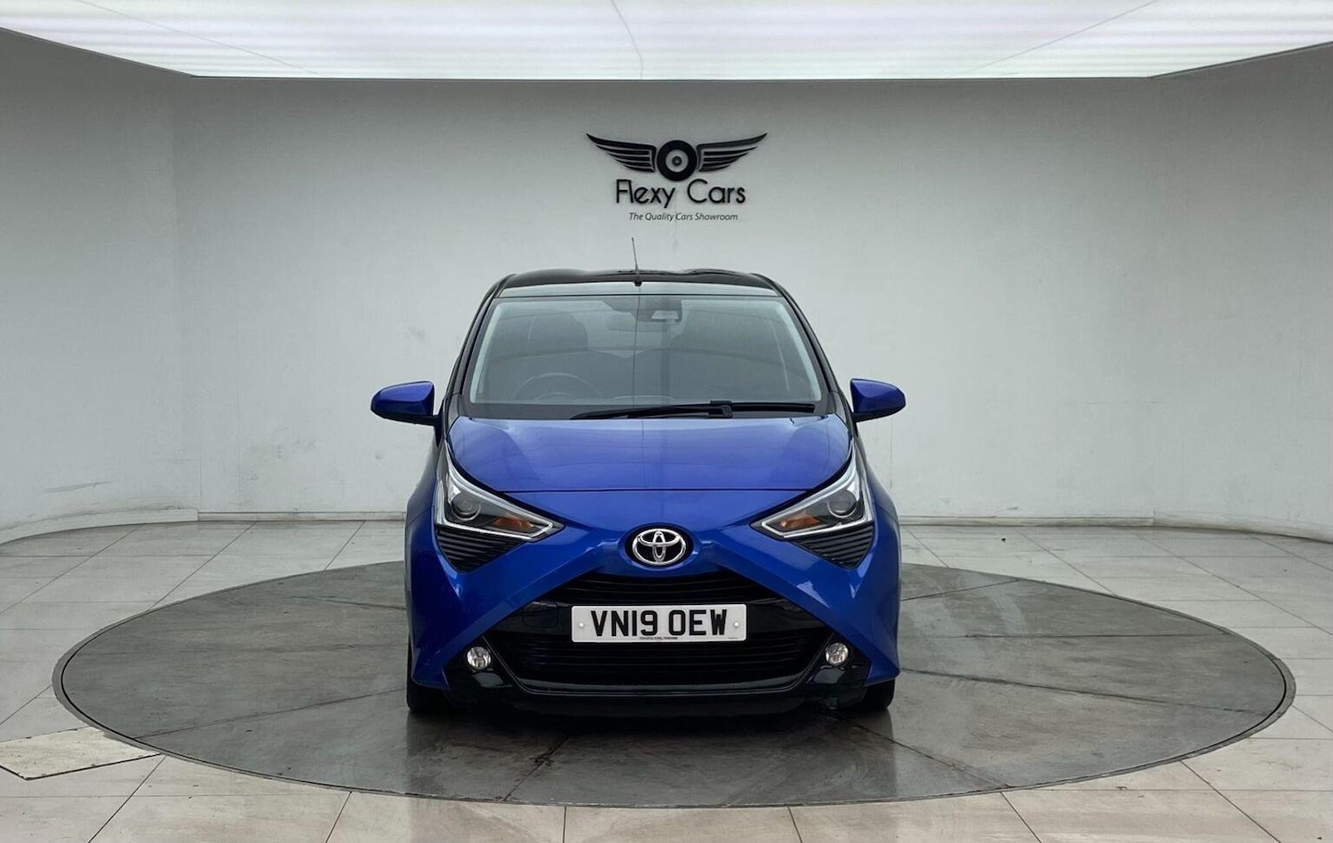 Used Toyota AYGO 2019 for sale - 76744195: Photo 3