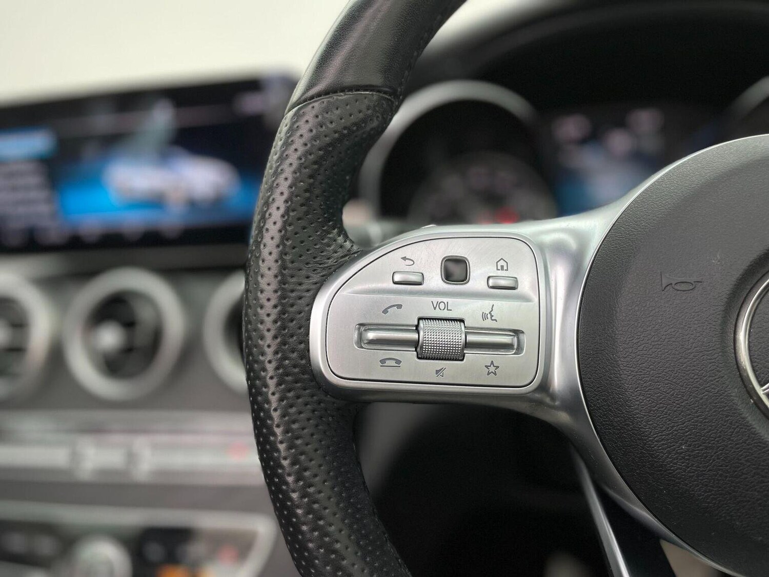 Used Mercedes-Benz C Class 2019 for sale - 76744201: Photo 25