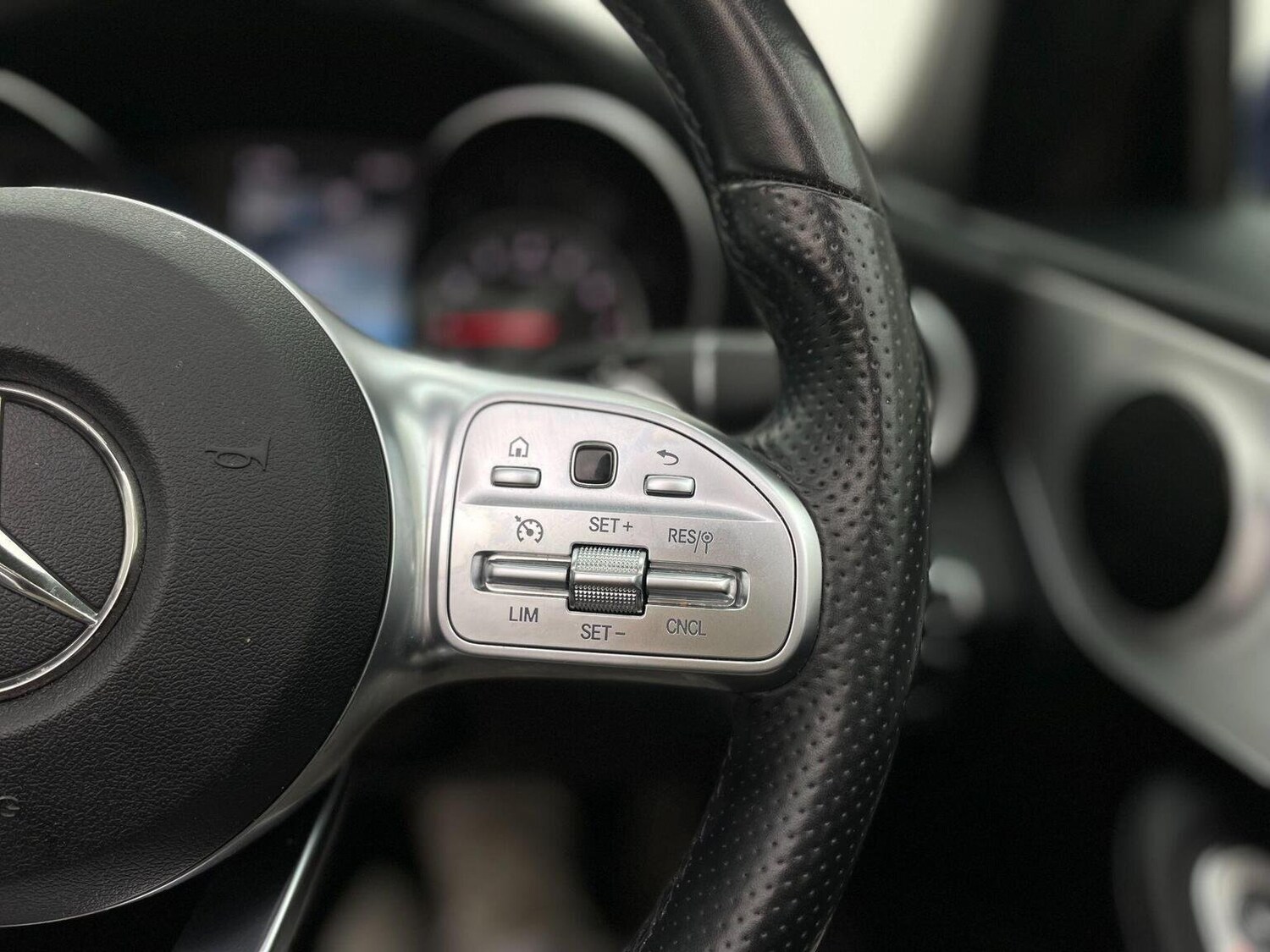 Used Mercedes-Benz C Class 2019 for sale - 76744201: Photo 26