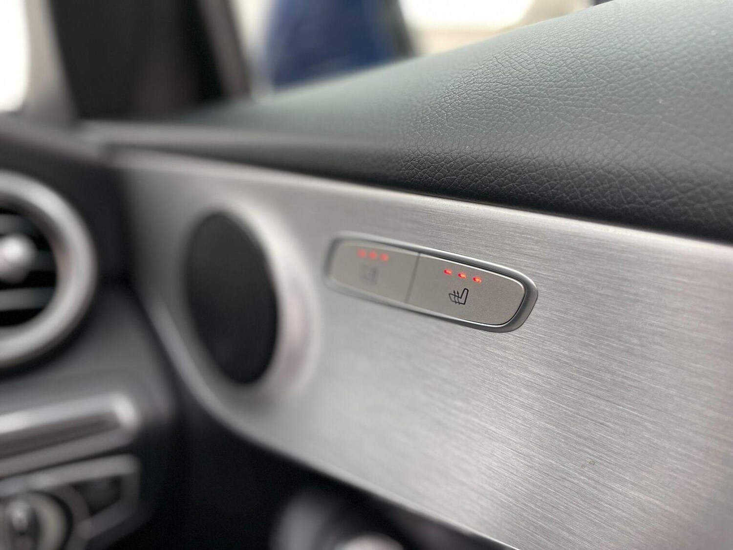 Used Mercedes-Benz C Class 2019 for sale - 76744201: Photo 28