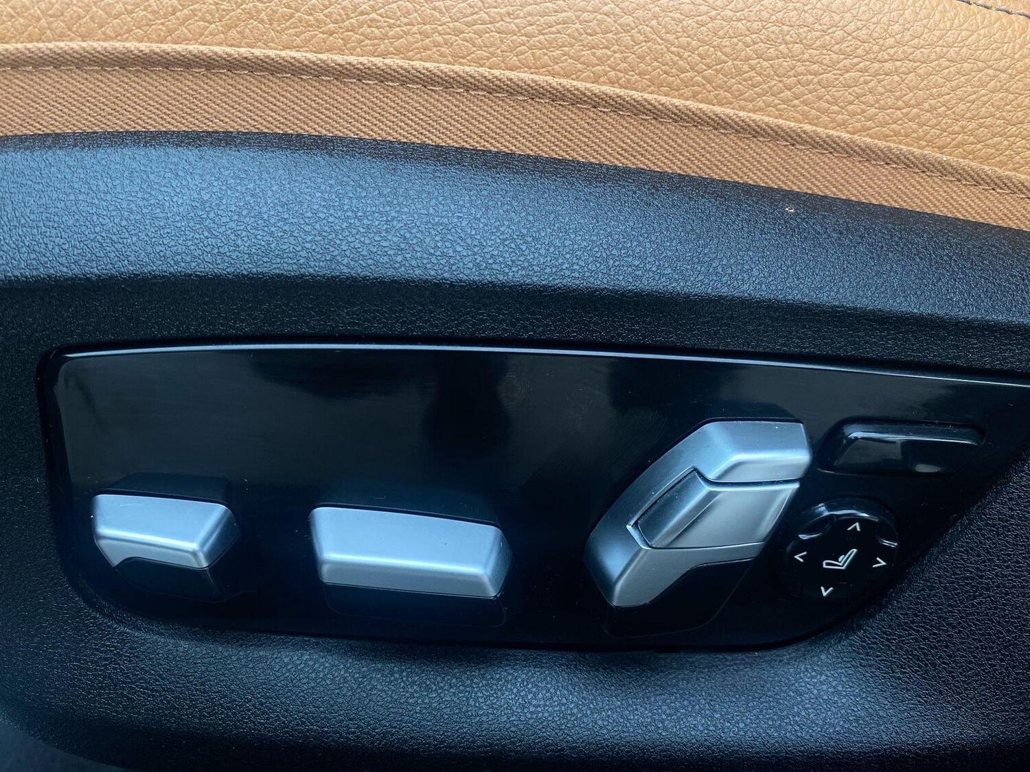 Used BMW 5 Series 2017 for sale - 76794532: Photo 28