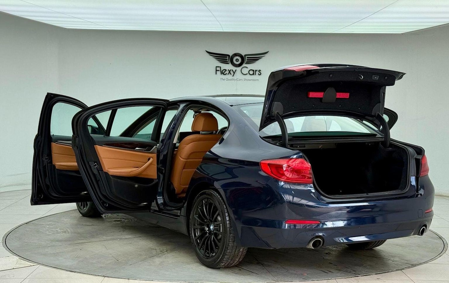 Used BMW 5 Series 2017 for sale - 76794532: Photo 40