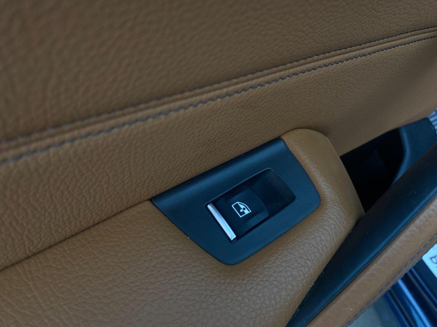 Used BMW 5 Series 2017 for sale - 76794532: Photo 51