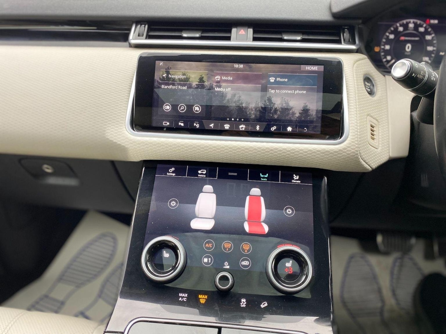 Used Land Rover Range Rover Velar 2020 for sale - 76794546: Photo 44