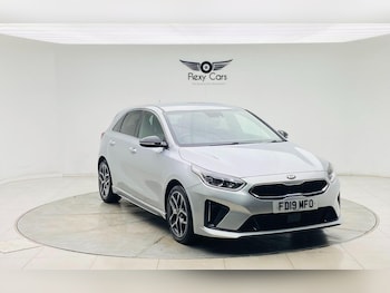 Used Kia Ceed 2019 for sale - 76744156: Photo