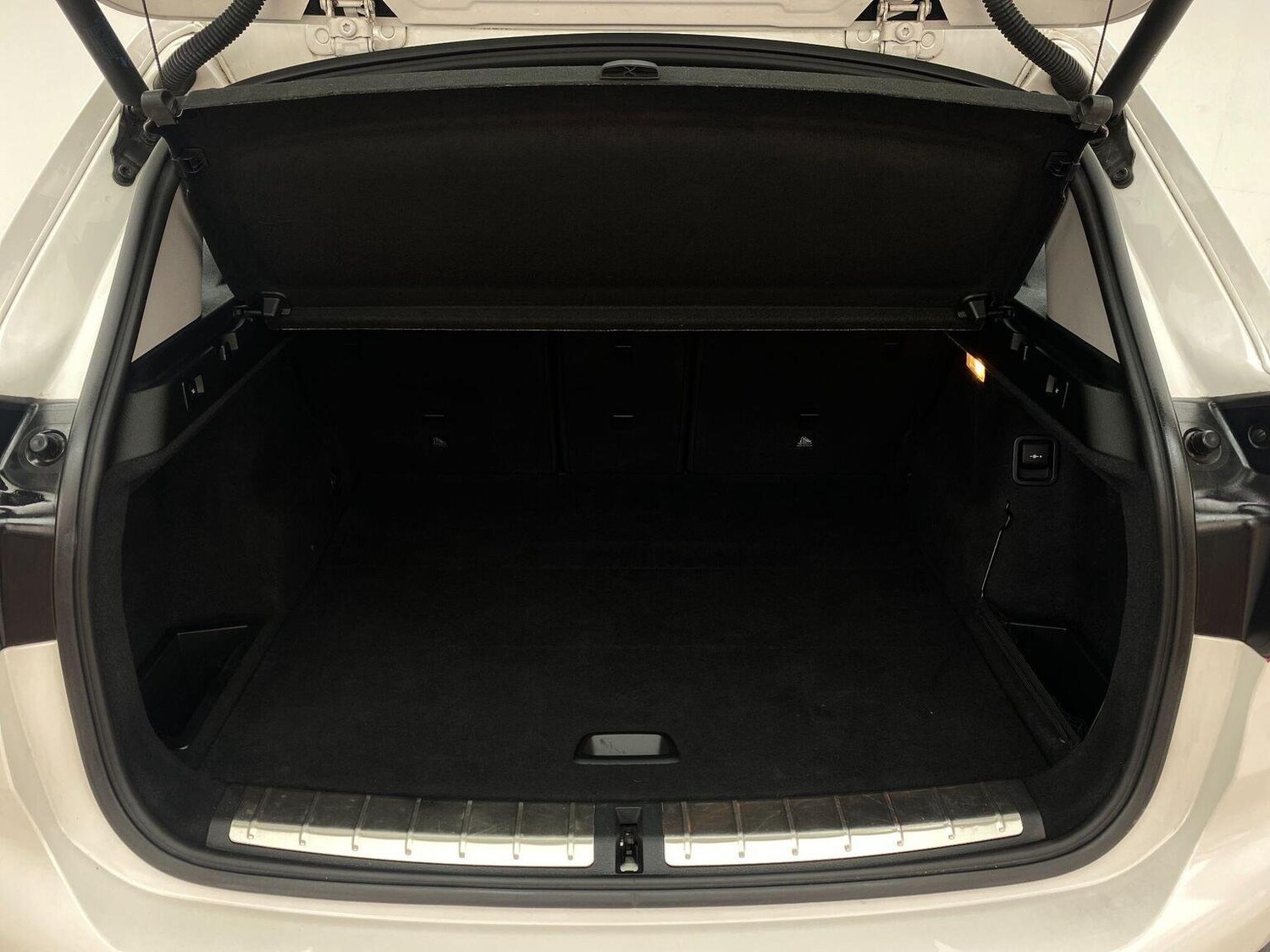 Used BMW X1 2018 for sale - 76744168: Photo 52