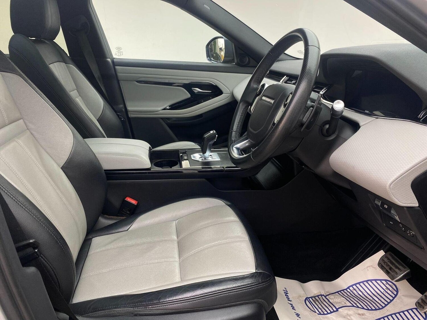 Used Land Rover Range Rover Evoque 2019 for sale - 76744187: Photo 28