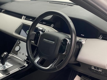 Used Land Rover Range Rover Evoque 2019 for sale - 76744187: Photo