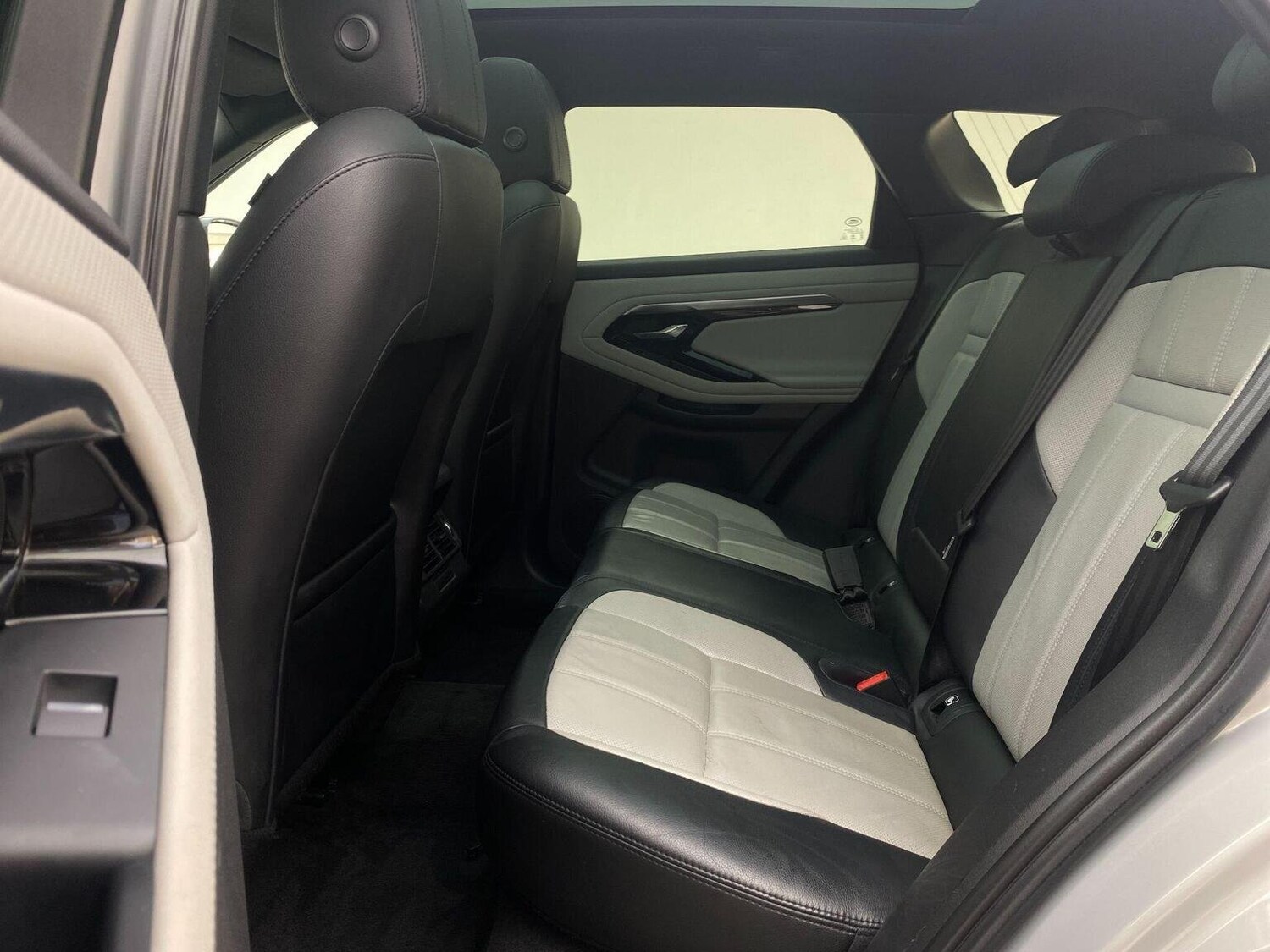 Used Land Rover Range Rover Evoque 2019 for sale - 76744187: Photo 31