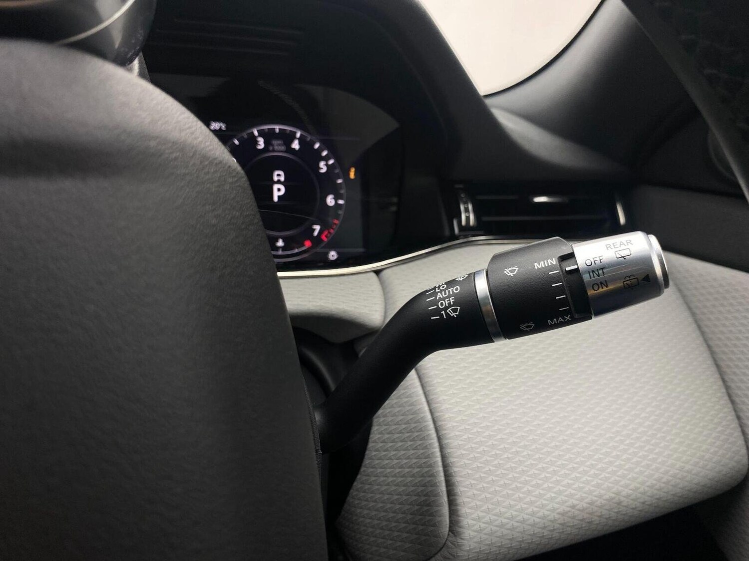 Used Land Rover Range Rover Evoque 2019 for sale - 76744187: Photo 36