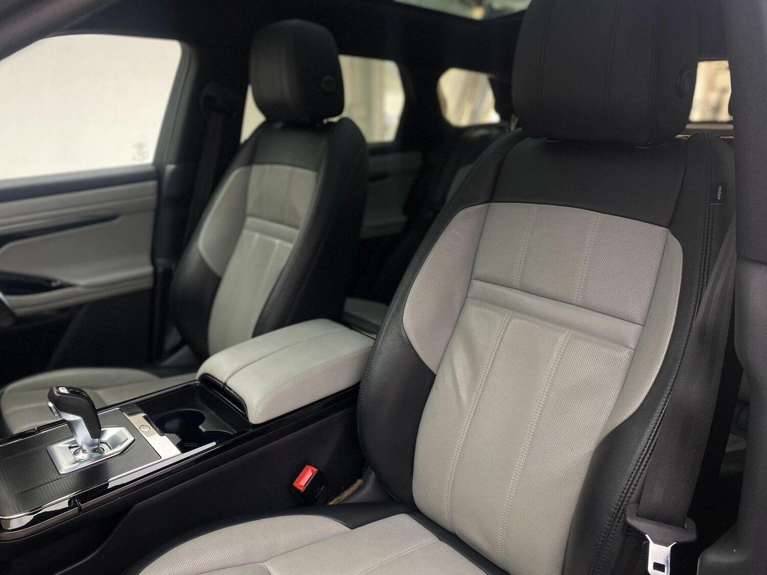 Used Land Rover Range Rover Evoque 2019 for sale - 76744187: Photo 51
