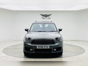 Used MINI Countryman 2019 for sale - 76744146: Photo