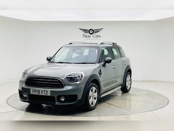 Used MINI Countryman 2019 for sale - 76744146: Photo