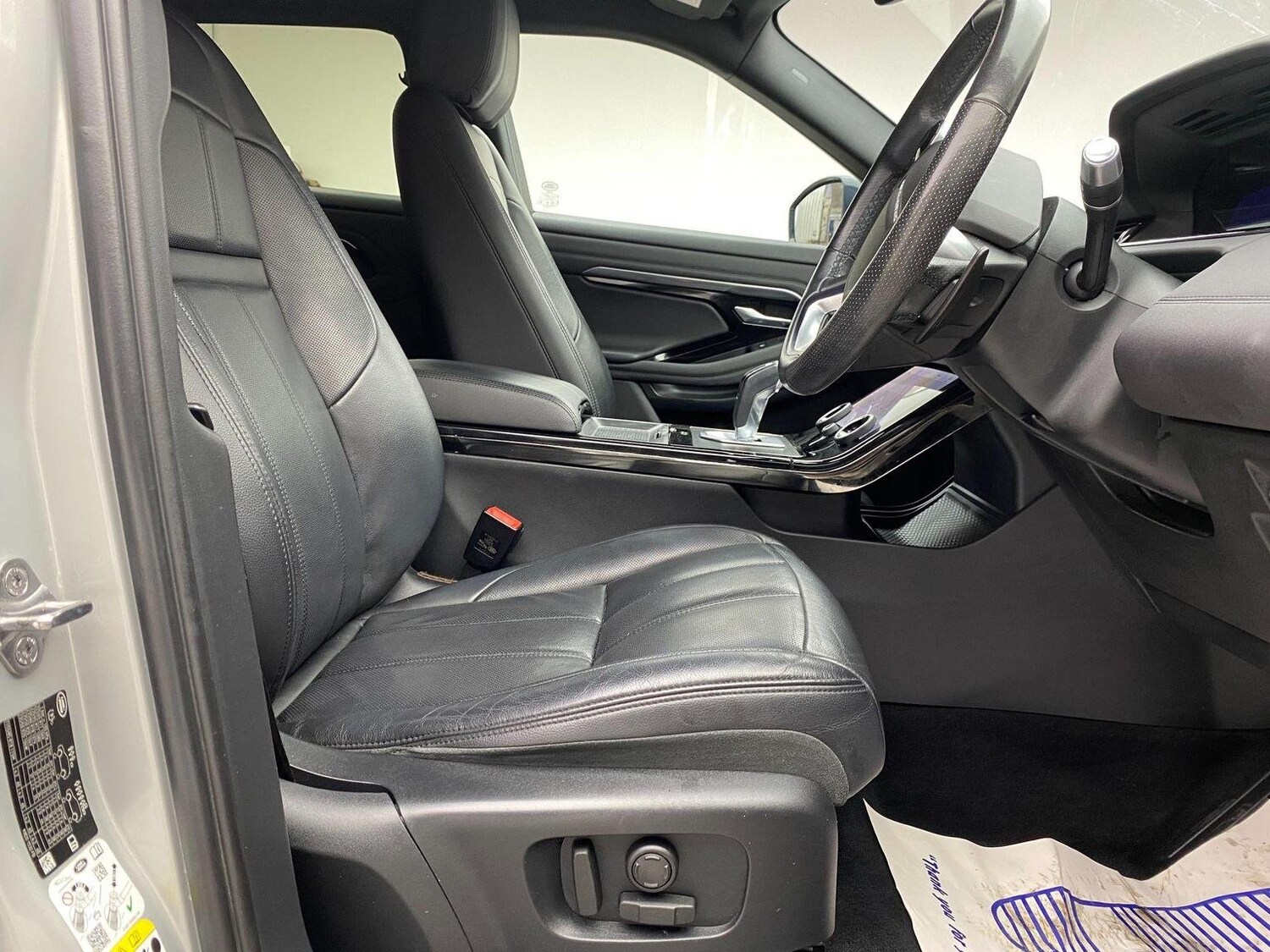 Used Land Rover Range Rover Evoque 2019 for sale - 76744222: Photo 44