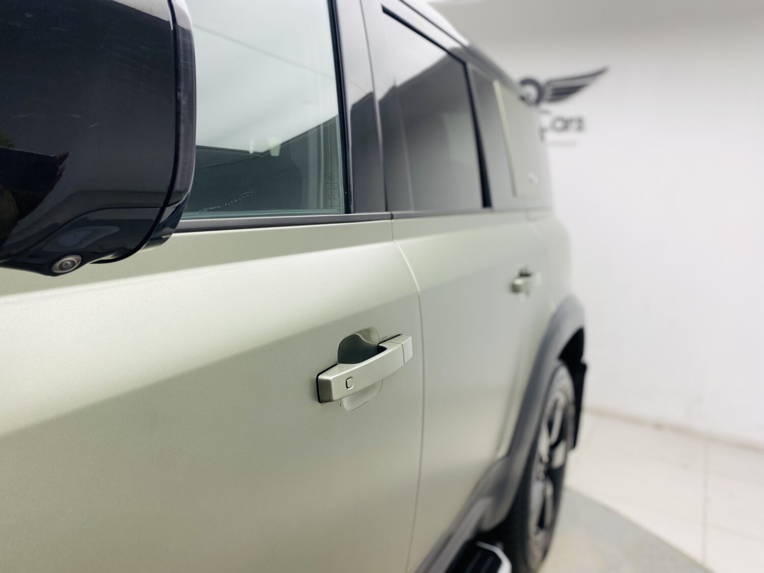 Used Land Rover Defender 2020 for sale - 77483649: Photo 27