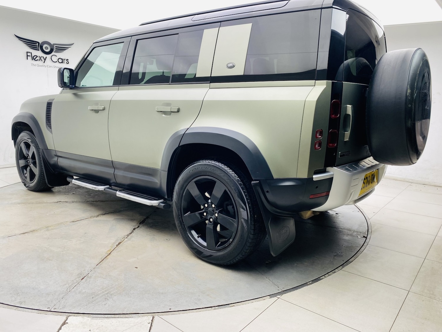Used Land Rover Defender 2020 for sale - 77483649: Photo 31