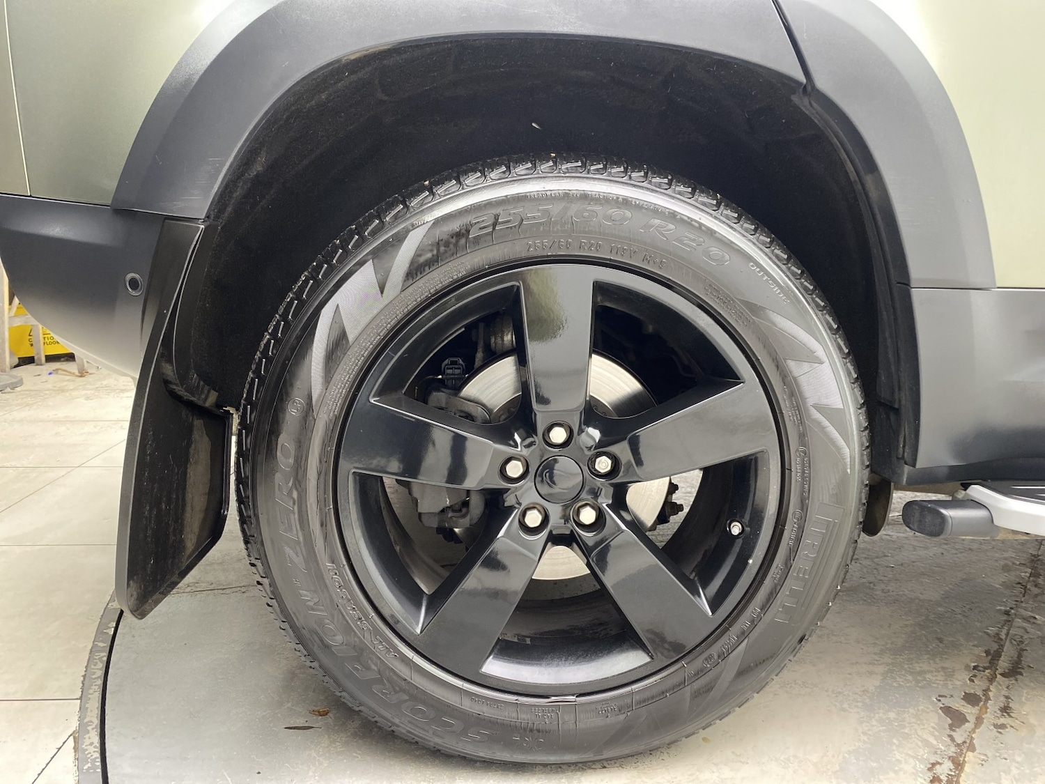 Used Land Rover Defender 2020 for sale - 77483649: Photo 38