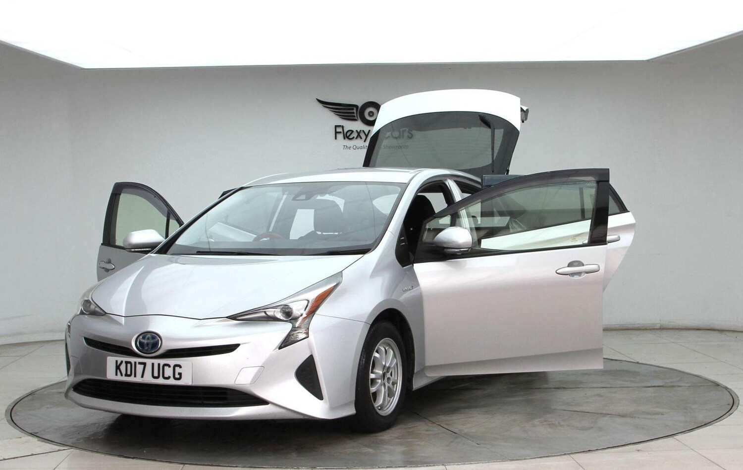 Used Toyota Prius 2022 for sale - 76744234: Photo 11