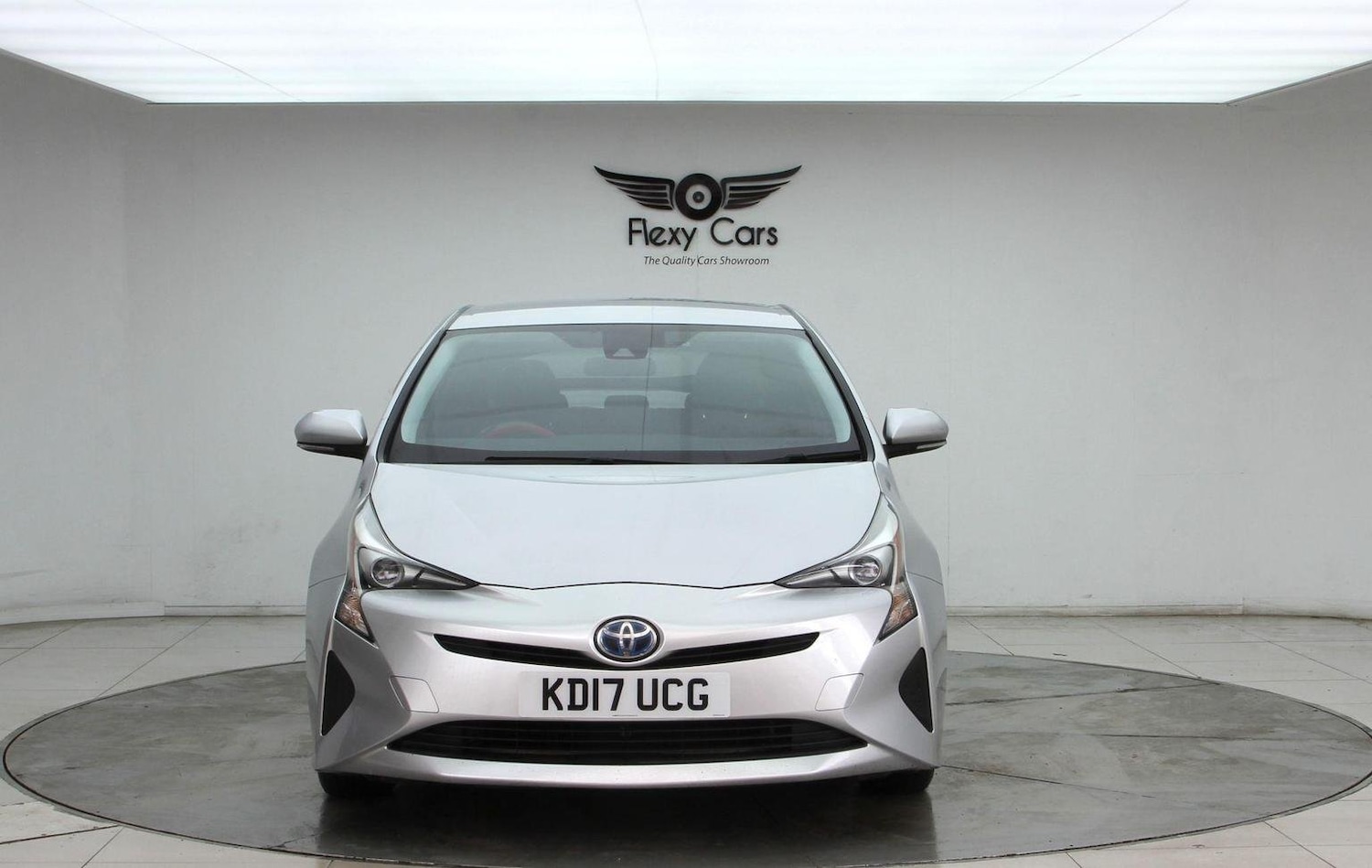 Used Toyota Prius 2022 for sale - 76744234: Photo 3