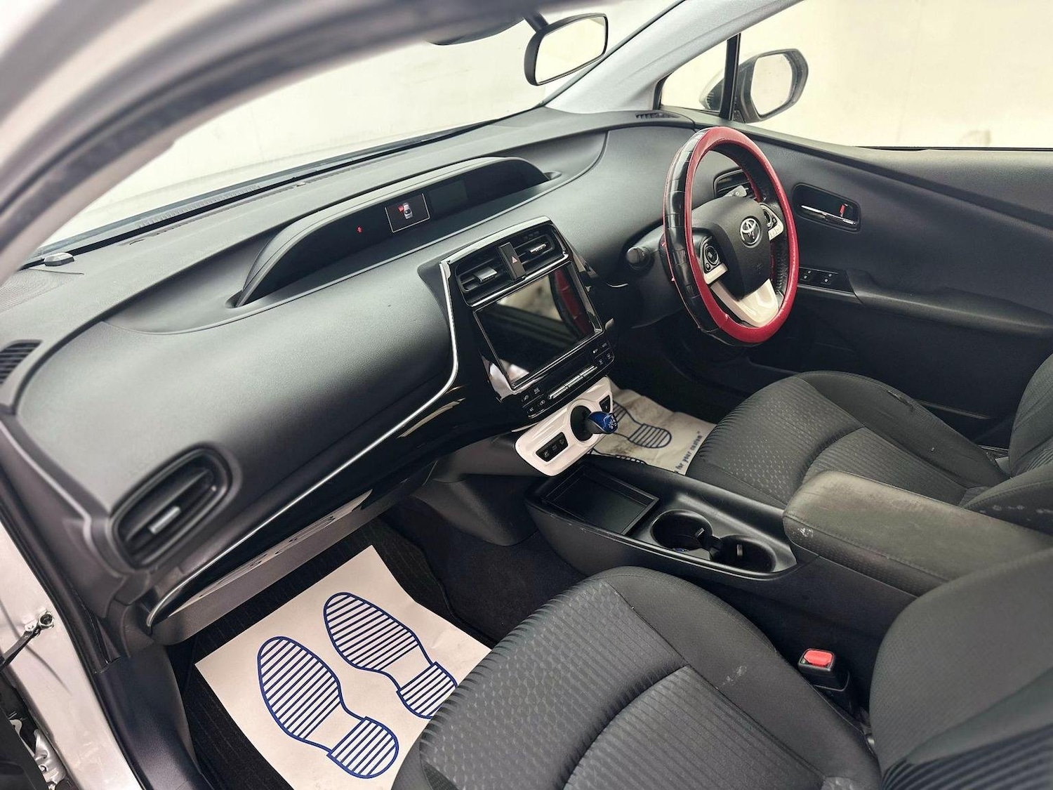 Used Toyota Prius 2022 for sale - 76744234: Photo 31