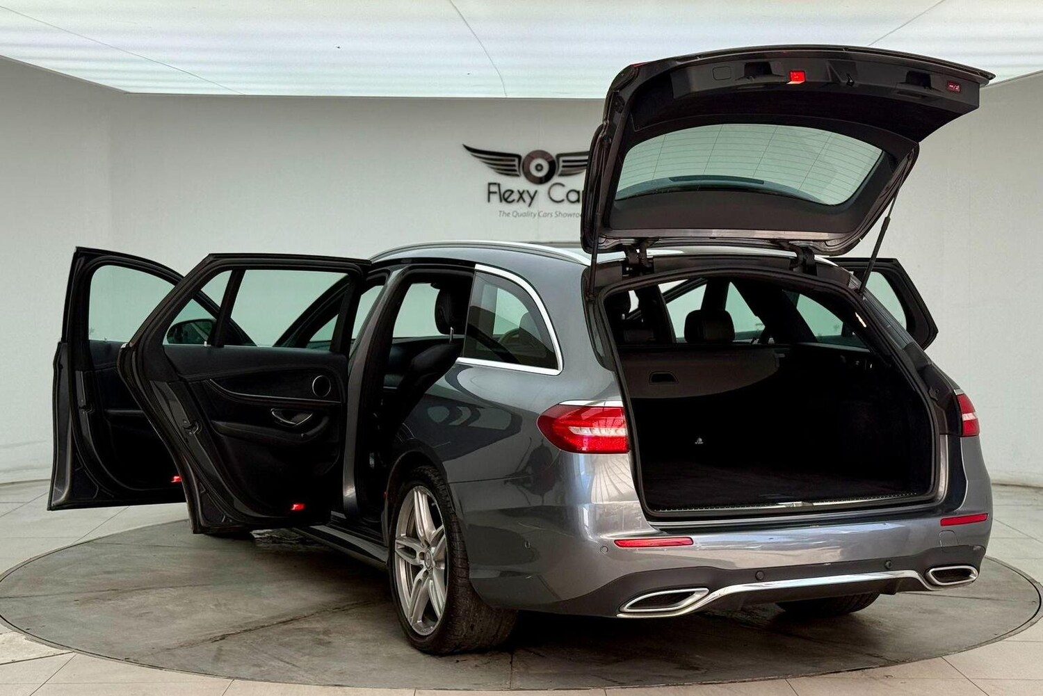 Used Mercedes-Benz E Class 2017 for sale - 76744219: Photo 26