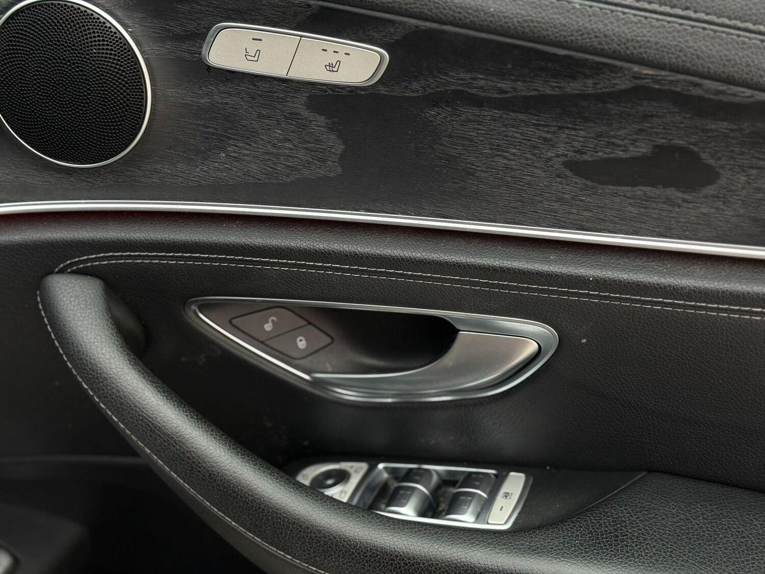 Used Mercedes-Benz E Class 2017 for sale - 76744219: Photo 32