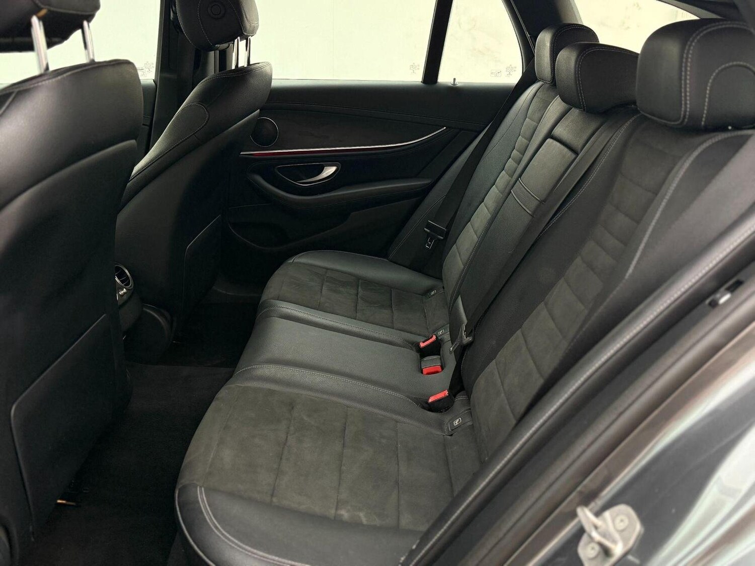 Used Mercedes-Benz E Class 2017 for sale - 76744219: Photo 44