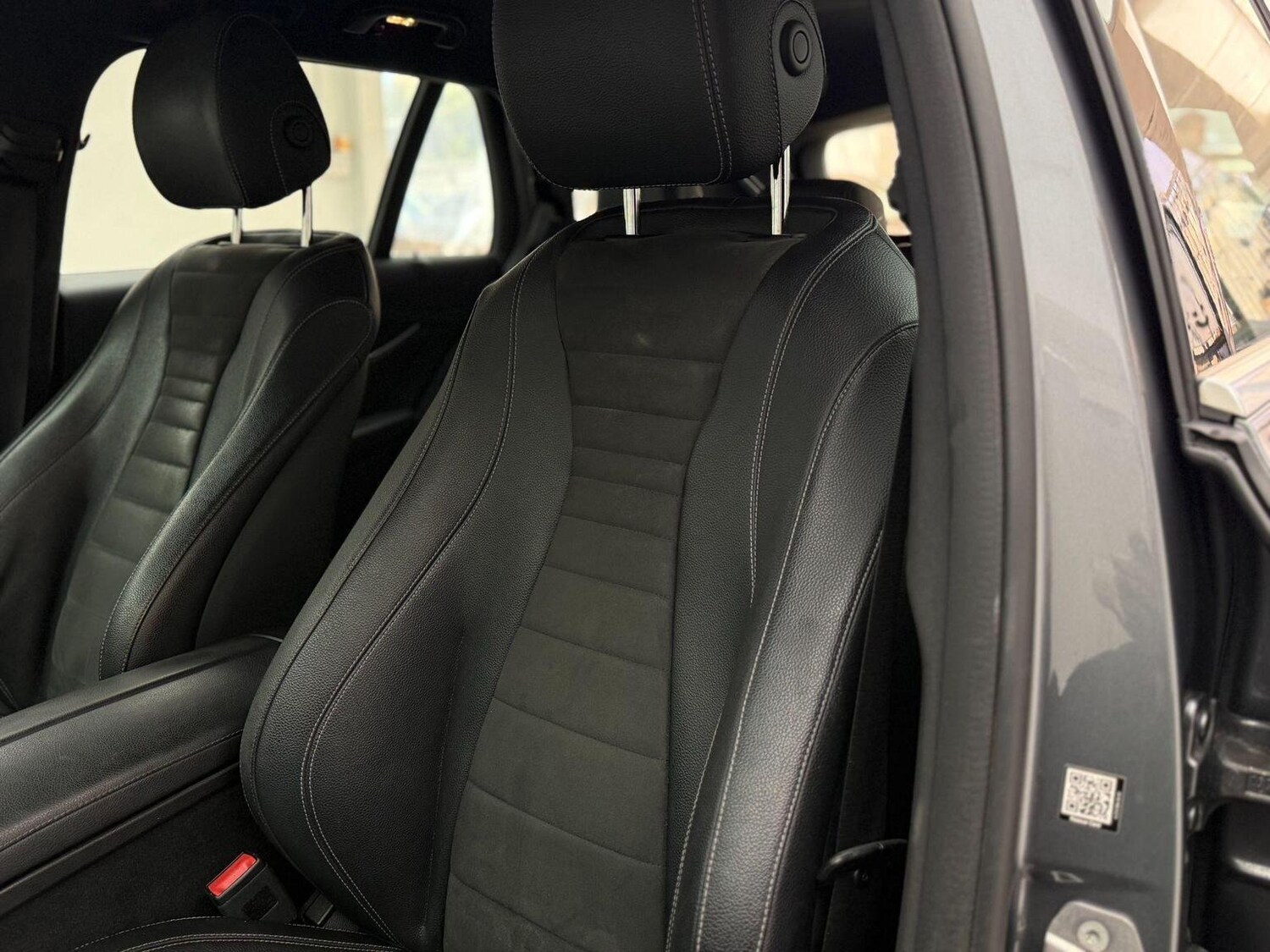 Used Mercedes-Benz E Class 2017 for sale - 76744219: Photo 48