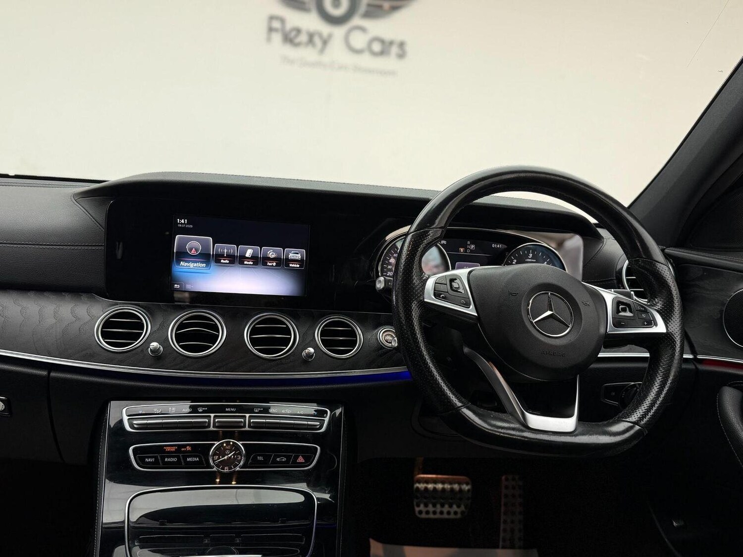 Used Mercedes-Benz E Class 2017 for sale - 76744219: Photo 49