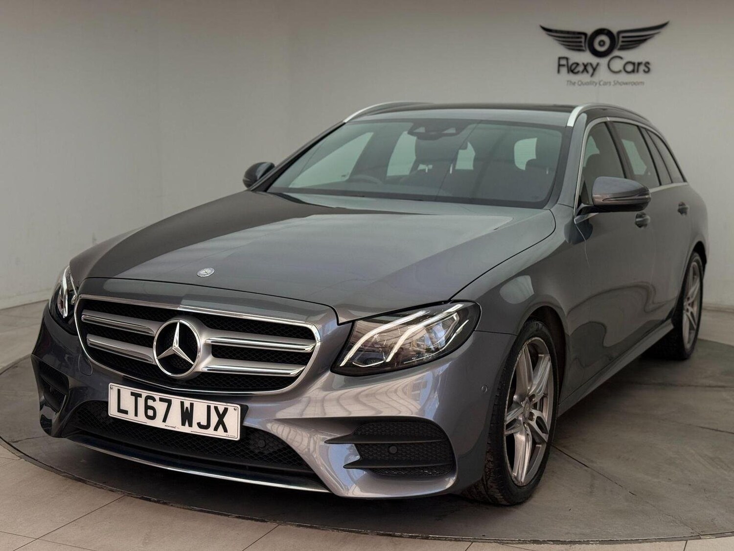 Used Mercedes-Benz E Class 2017 for sale - 76744219: Photo 63