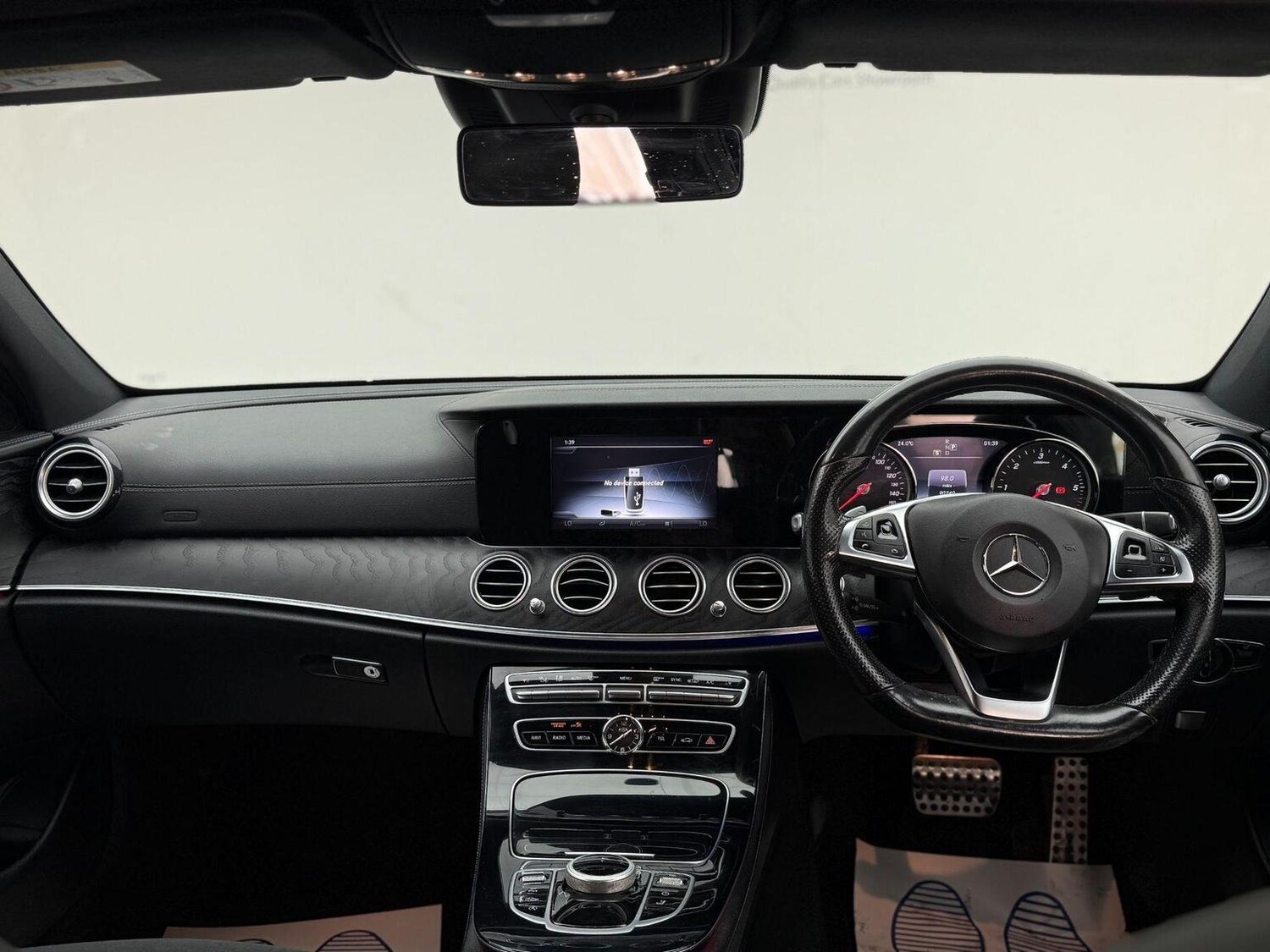 Used Mercedes-Benz E Class 2017 for sale - 76744219: Photo 7