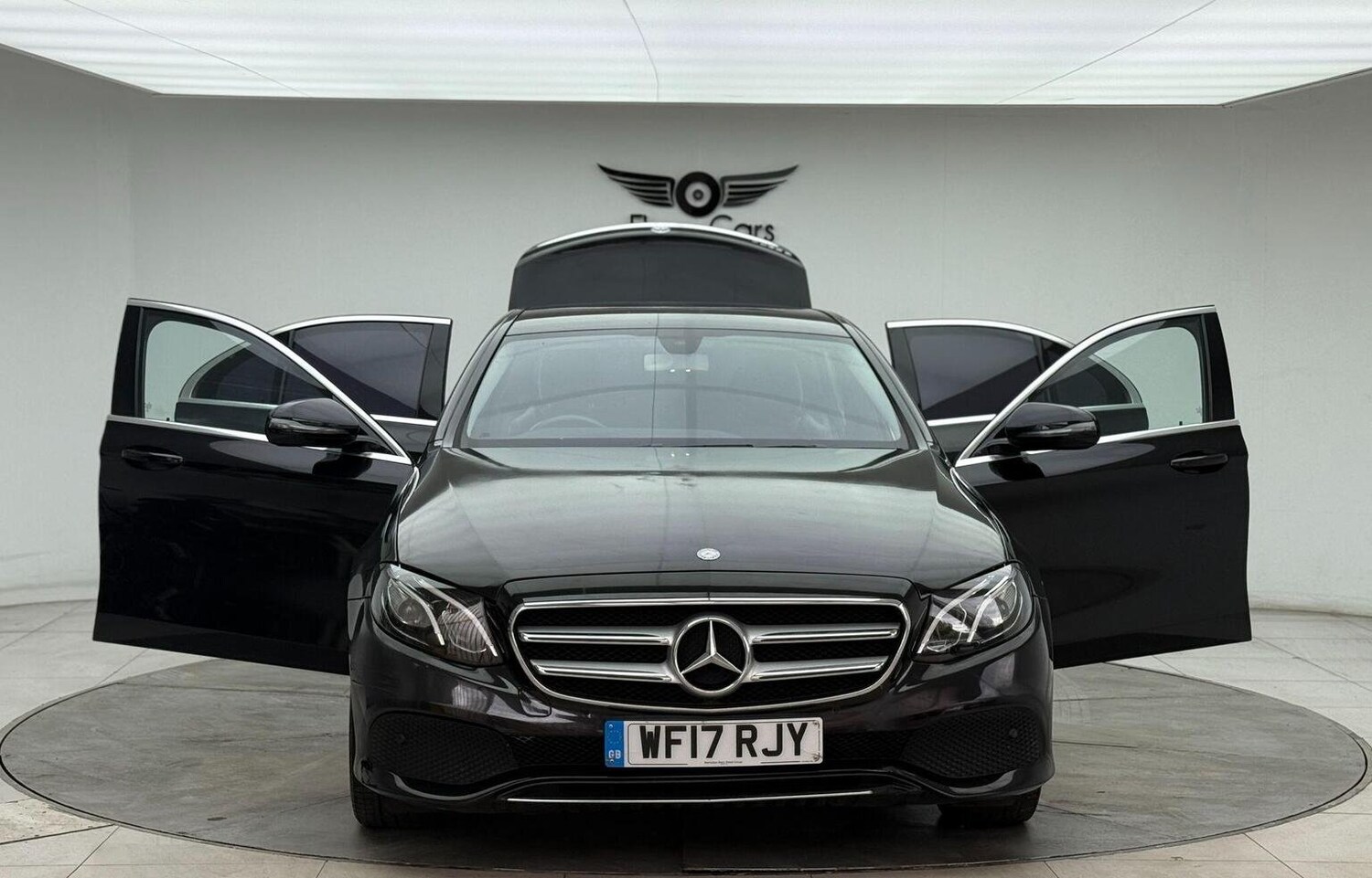 Used Mercedes-Benz E Class 2017 for sale - 76744197: Photo 13