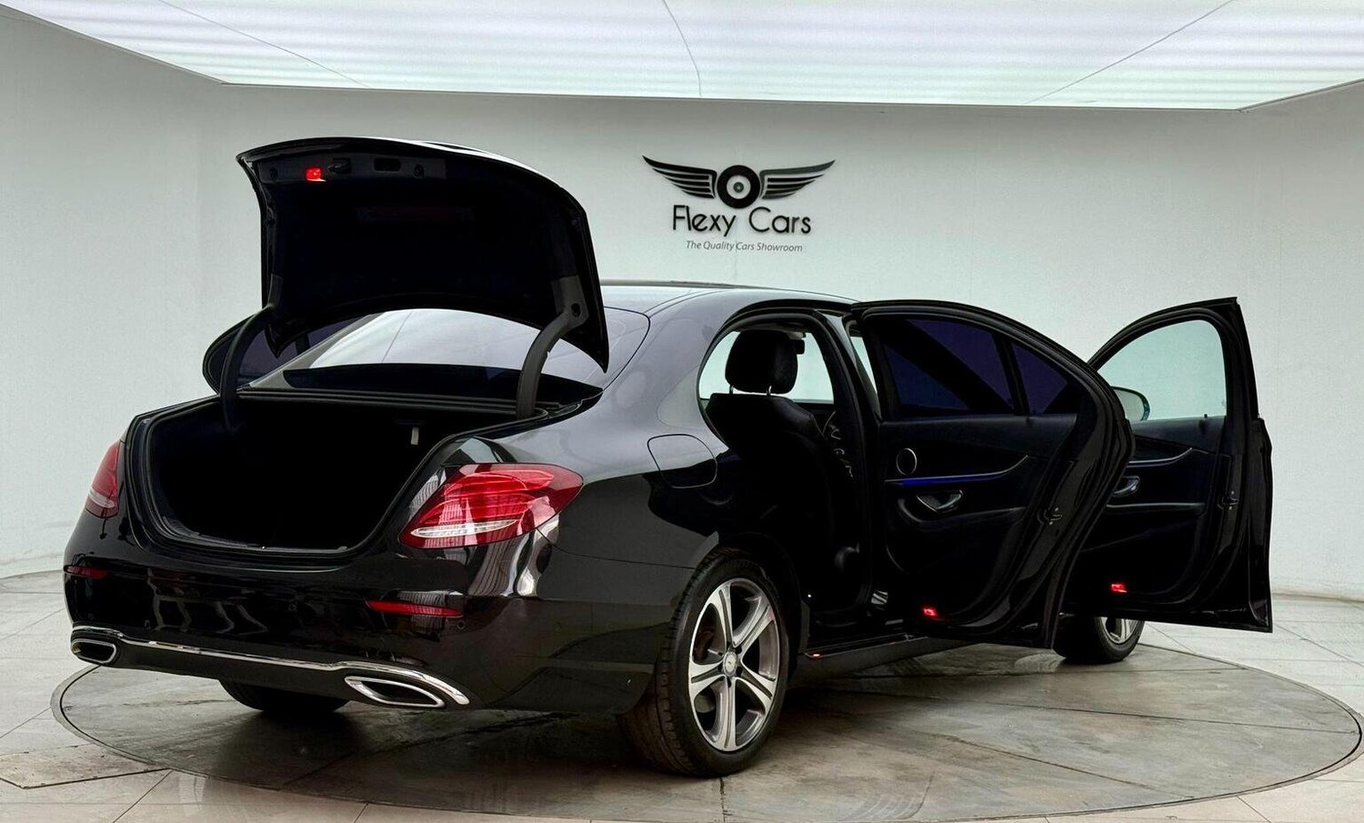 Used Mercedes-Benz E Class 2017 for sale - 76744197: Photo 17