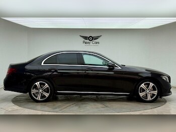 Used Mercedes-Benz E Class 2017 for sale - 76744197: Photo