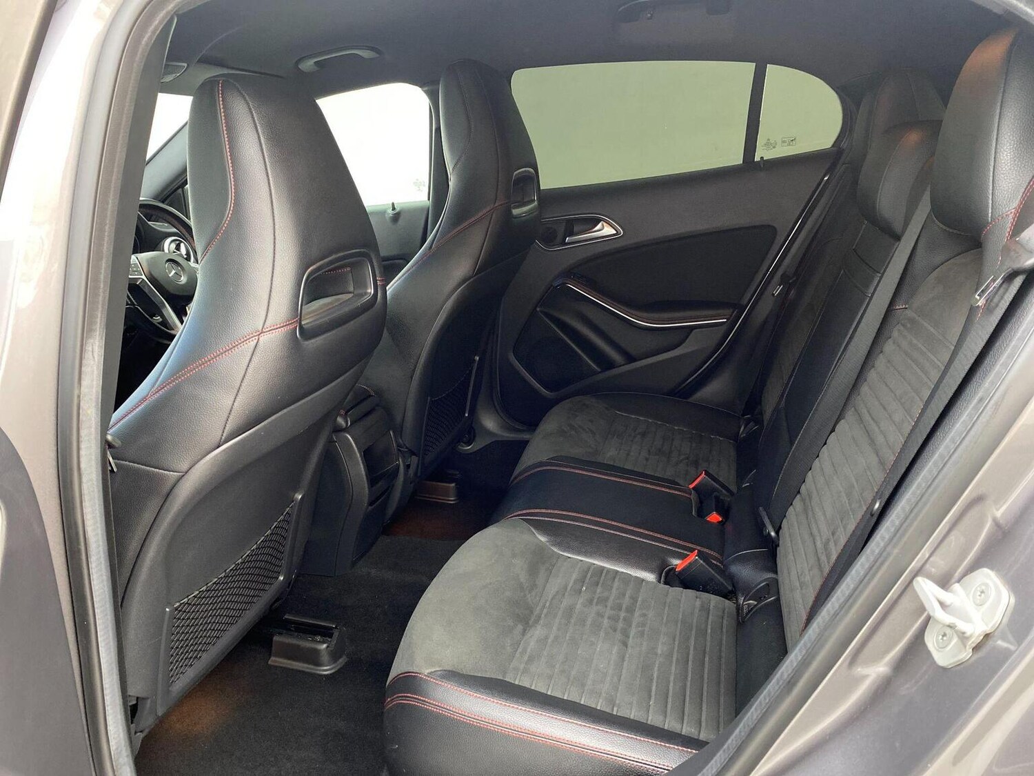 Used Mercedes-Benz GLA 2014 for sale - 76744153: Photo 32