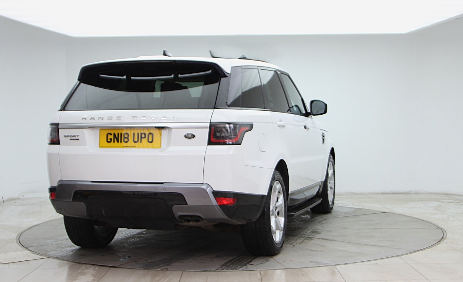 Used Land Rover Range Rover Sport 2018 for sale - 77465659: Photo 4