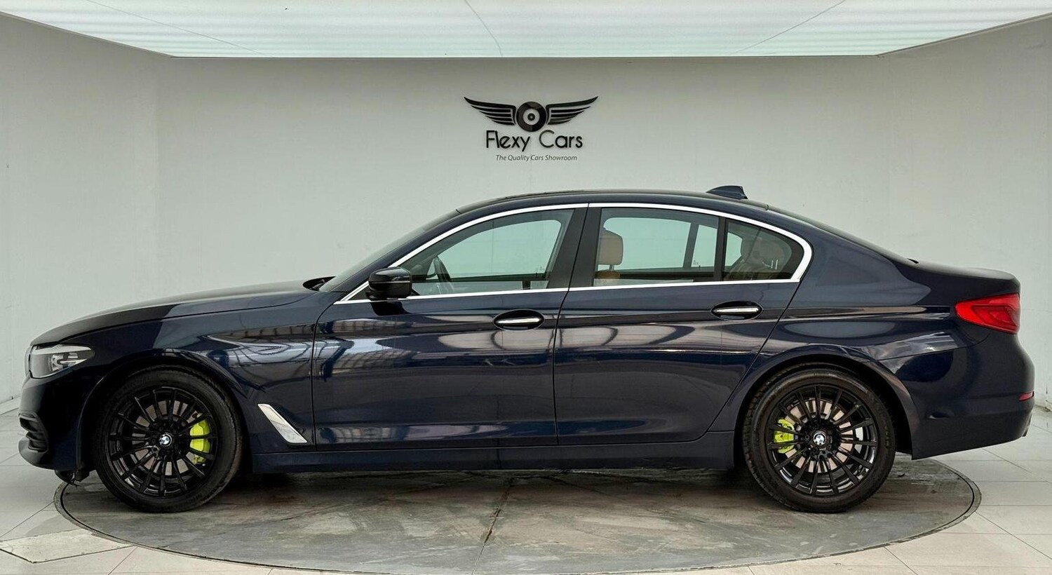 Used BMW 5 Series 2017 for sale - 76744242: Photo 17