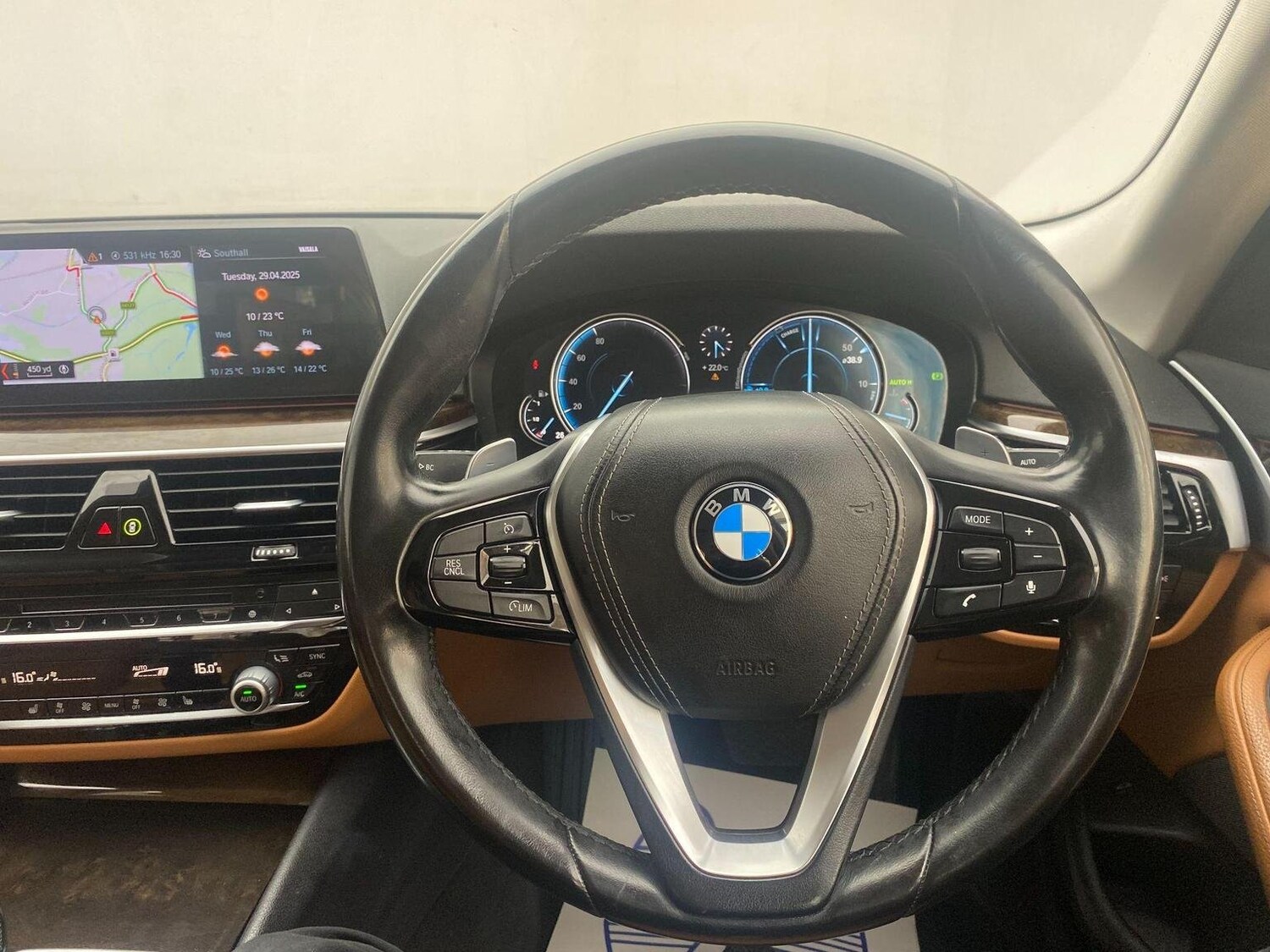 Used BMW 5 Series 2017 for sale - 76744242: Photo 45