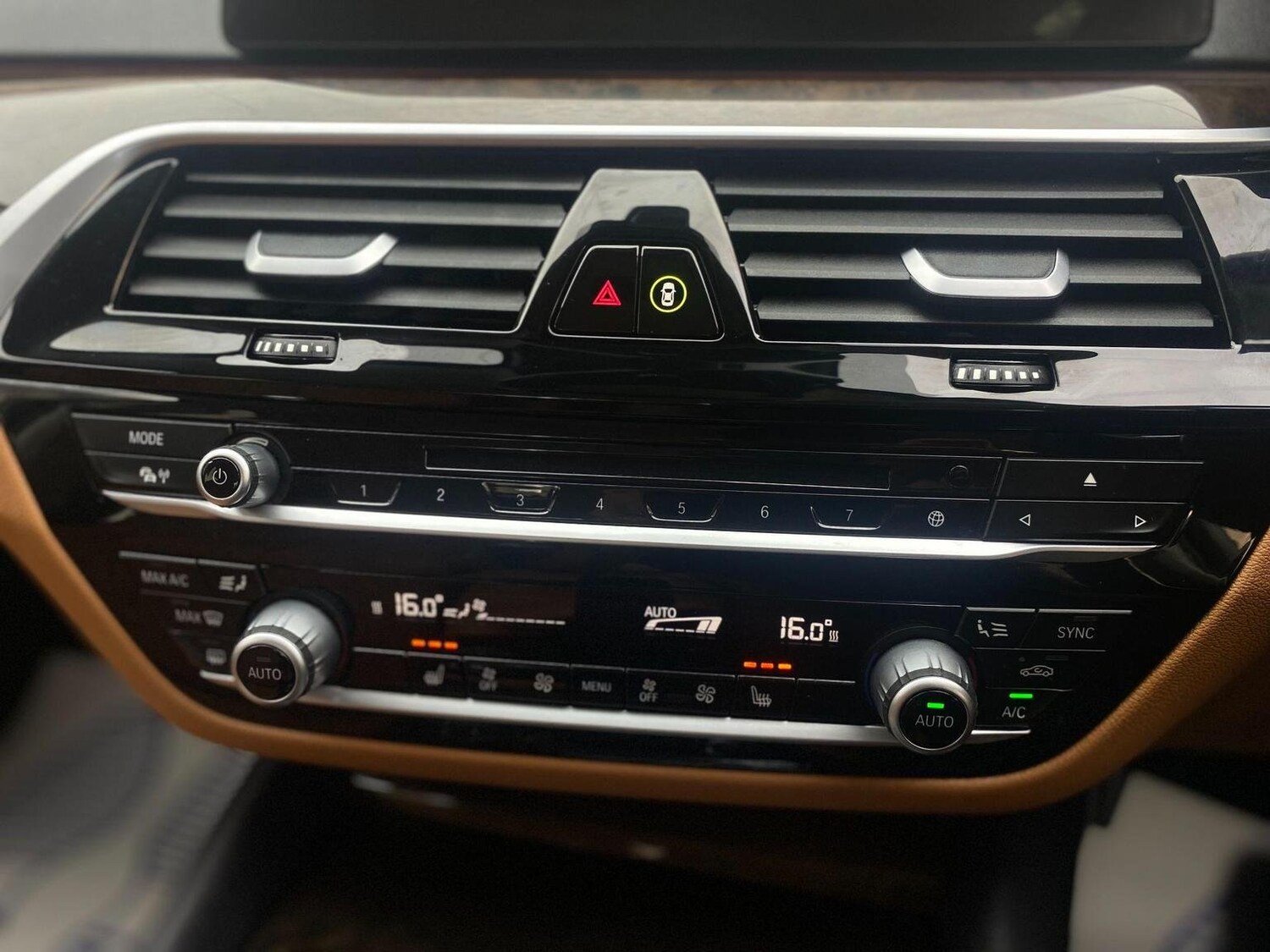 Used BMW 5 Series 2017 for sale - 76744242: Photo 57