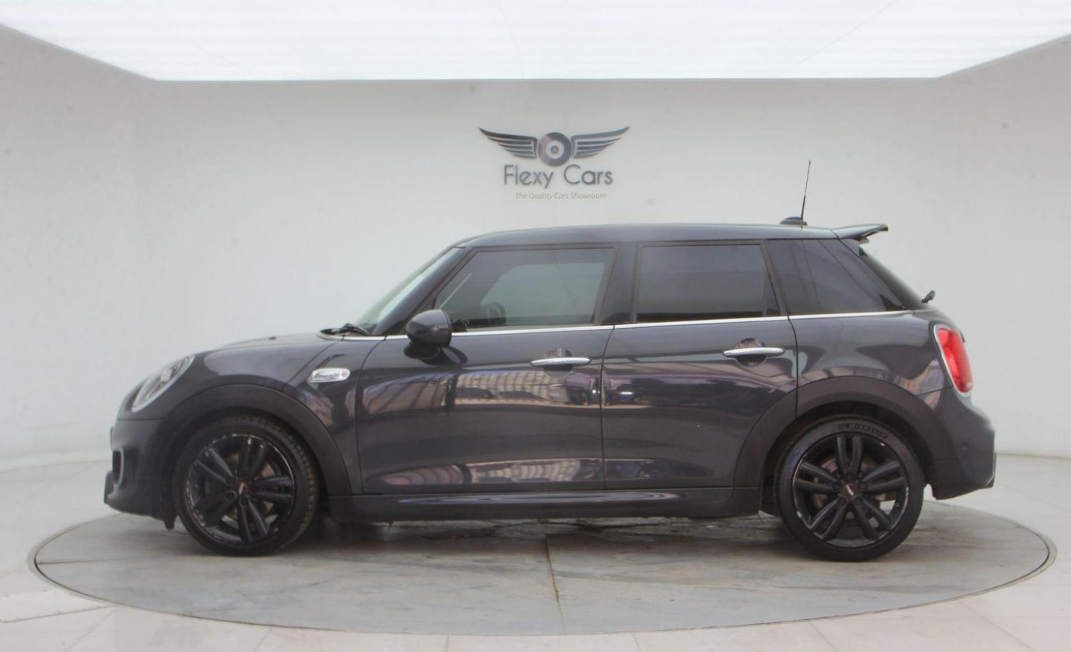 Used MINI Hatch 2019 for sale - 76794537: Photo 11