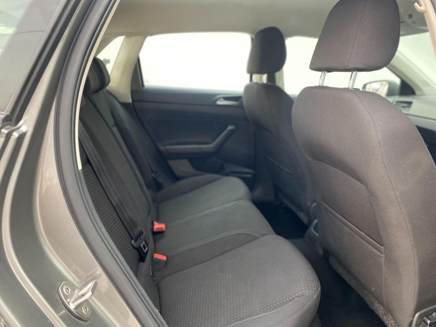 Used Volkswagen Polo 2018 for sale - 76744192: Photo 30