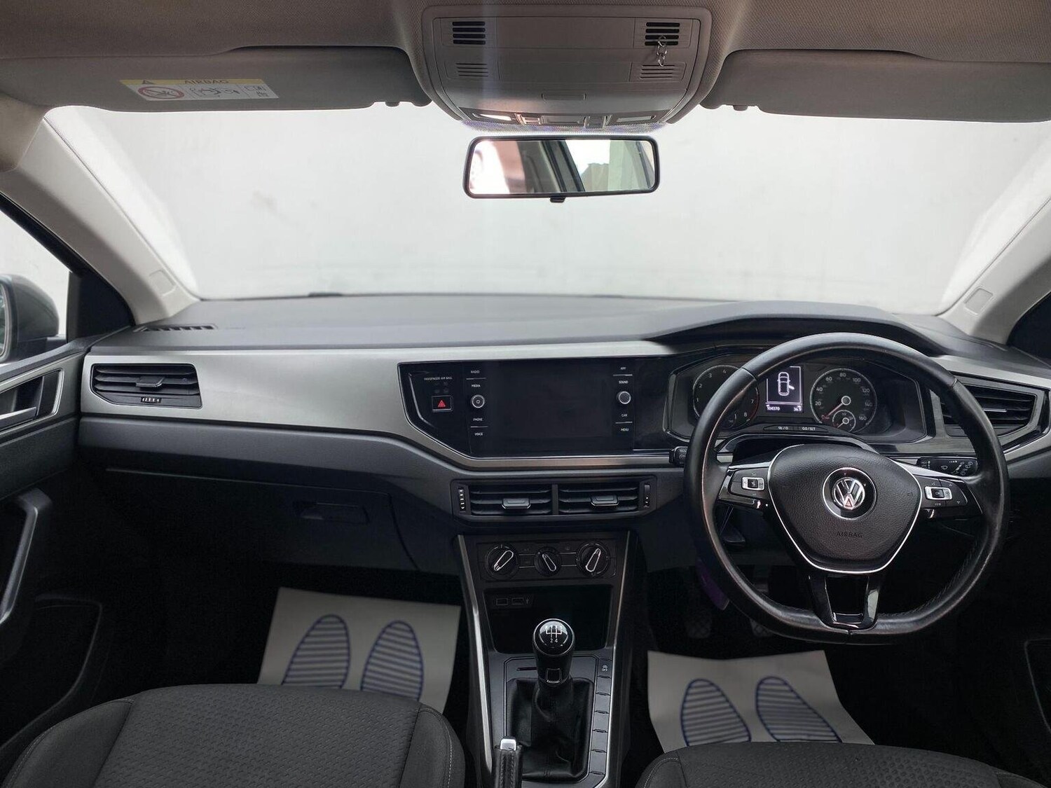 Used Volkswagen Polo 2018 for sale - 76744192: Photo 33