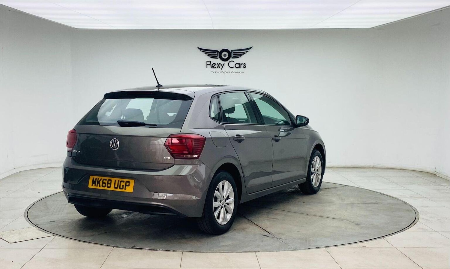 Used Volkswagen Polo 2018 for sale - 76744192: Photo 5