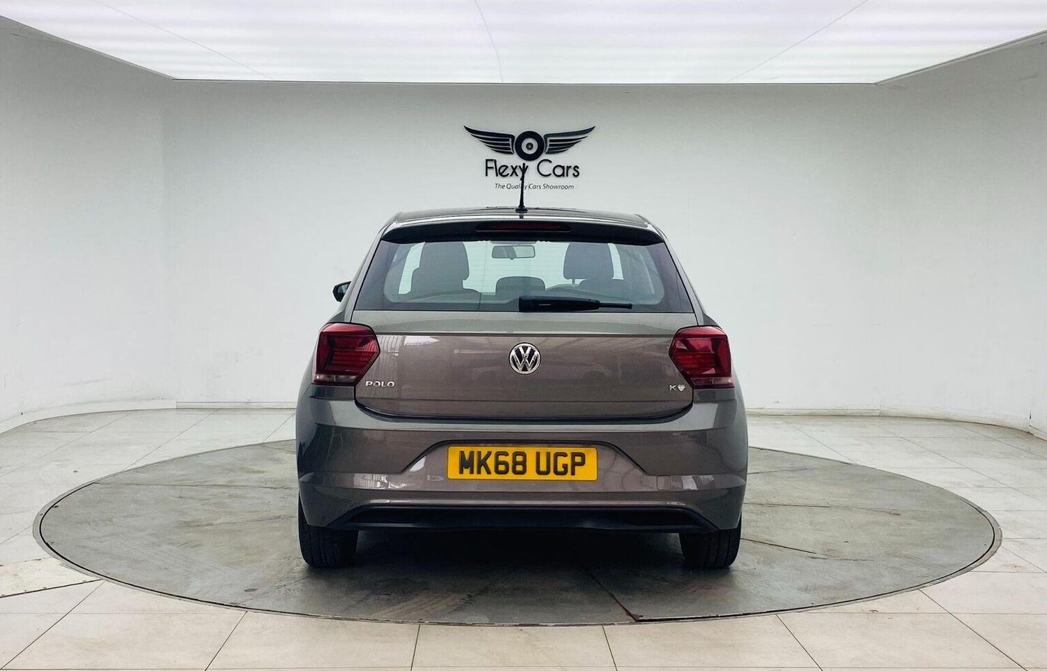 Used Volkswagen Polo 2018 for sale - 76744192: Photo 6