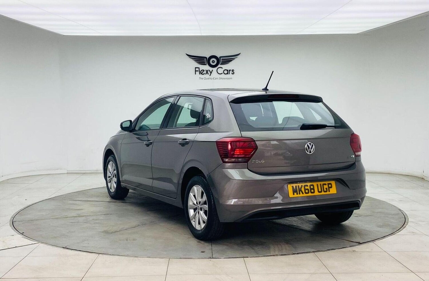 Used Volkswagen Polo 2018 for sale - 76744192: Photo 7