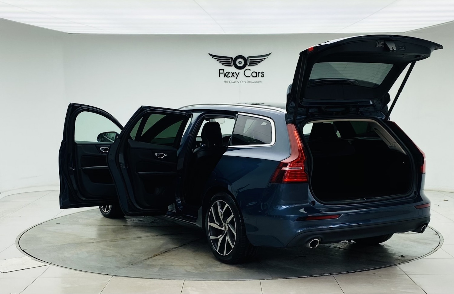 Used Volvo V60 2018 for sale - 76769816: Photo 16